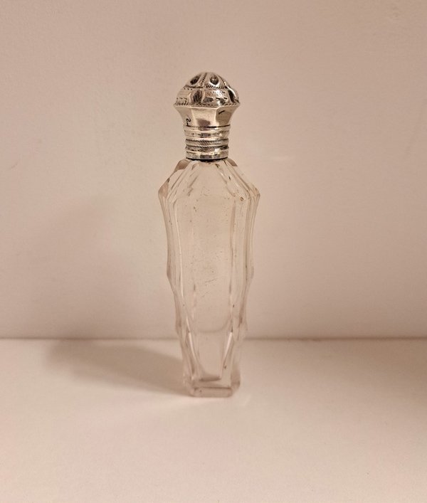 Parfumfles, kristal en zilver, Hollands, ca.1870-1900.